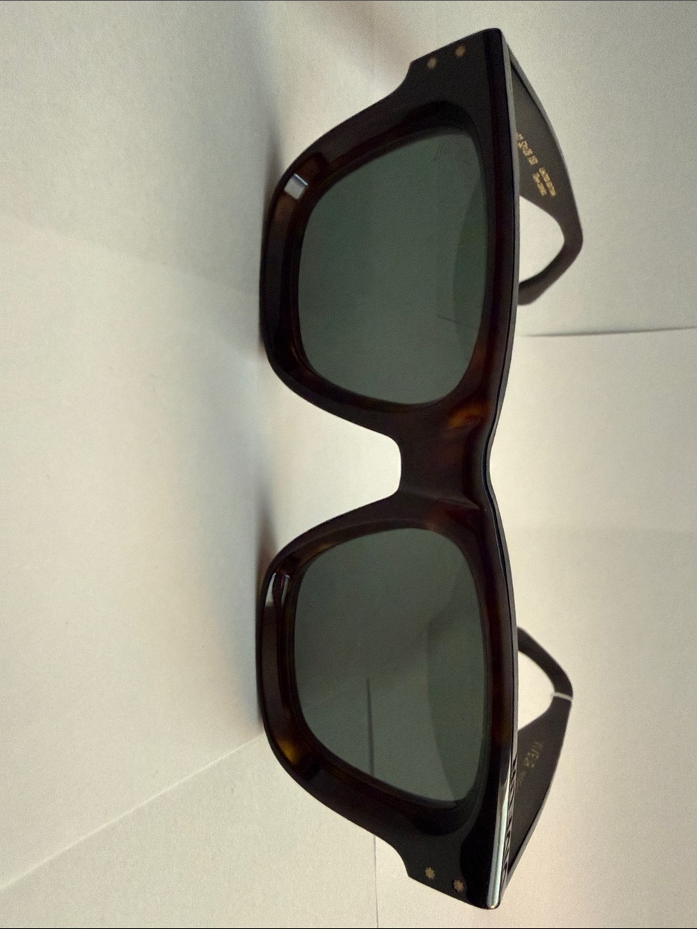 Viveur Tortoiseshell Acetate Sunglasses with Green Lenses